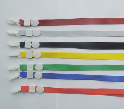 1.5cm Plastic hooks
