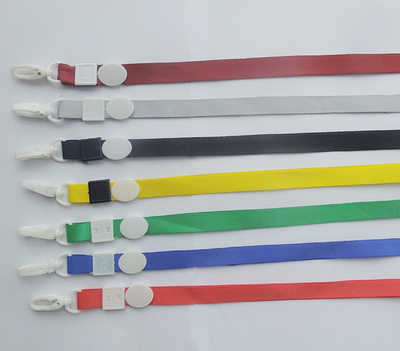 1.5cm Plastic hooks